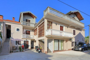 Apartments Kala
